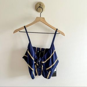 Volcom NWT Crop Top